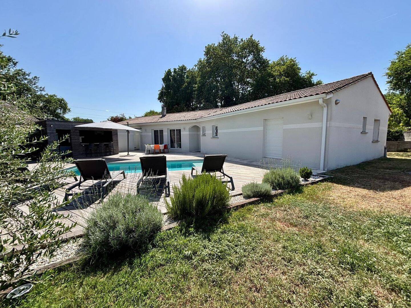 Maison 6 pièces 166 m² · à Léognan · 166 m² · 649 140 €