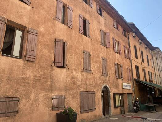 Immeuble à vendre 350 000 € 200 m² Moûtiers 73600