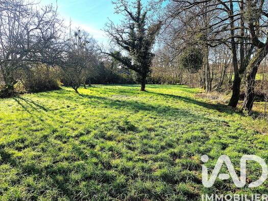 Terrain constructible à vendre 45 000 € 1 720 m² de terrain Montagney 70140