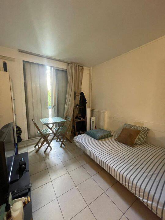 Appartement 1 pièce 17 m² · à Puteaux · 17 m² · 750 €