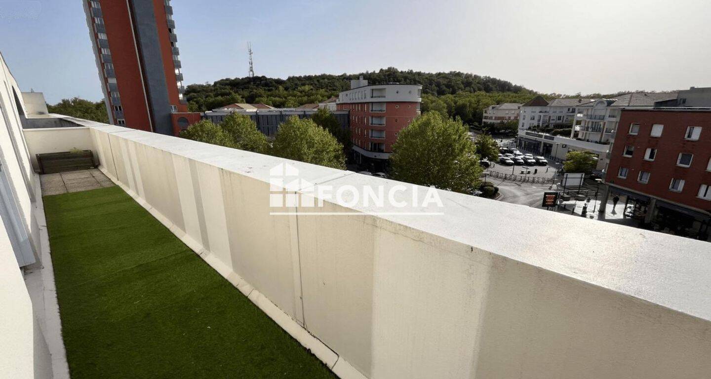 Appartement 4 pièces 85 m² · à Élancourt · 84,9 m² · 1 210 €