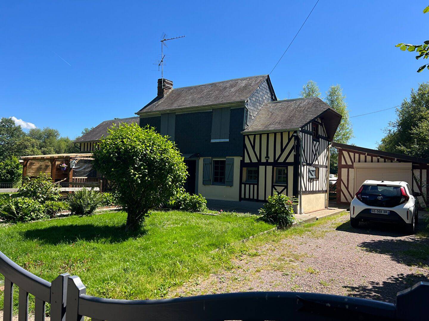Maison 6 pièces 88 m² · à Cambremer · 88 m² · 153 000 €