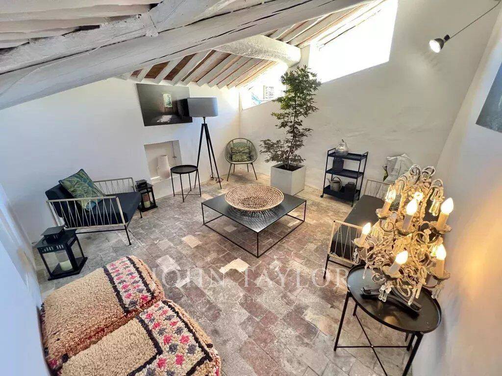 Appartement 4 pièces 63 m² · à Lourmarin · 63,2 m² · 379 000 €