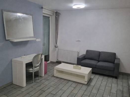 Appartement à louer 1 150 € 2 pièces 37 m² RDC/3 Val Notre Dame-La Tour Billy Argenteuil 95100