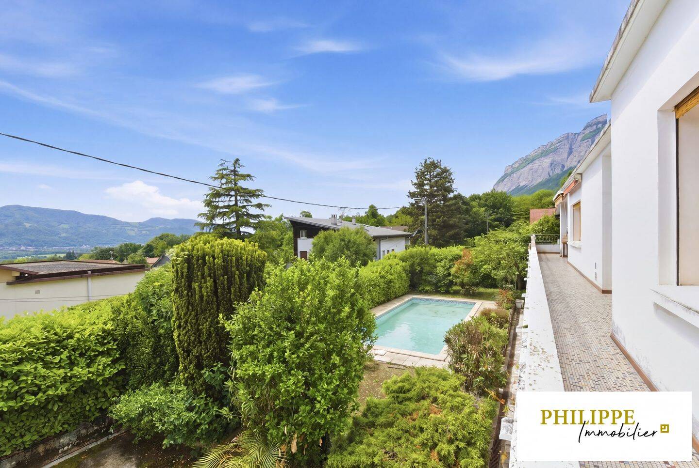 Maison 6 pièces 236 m² · à Saint-Ismier · 236,3 m² · 590 000 €