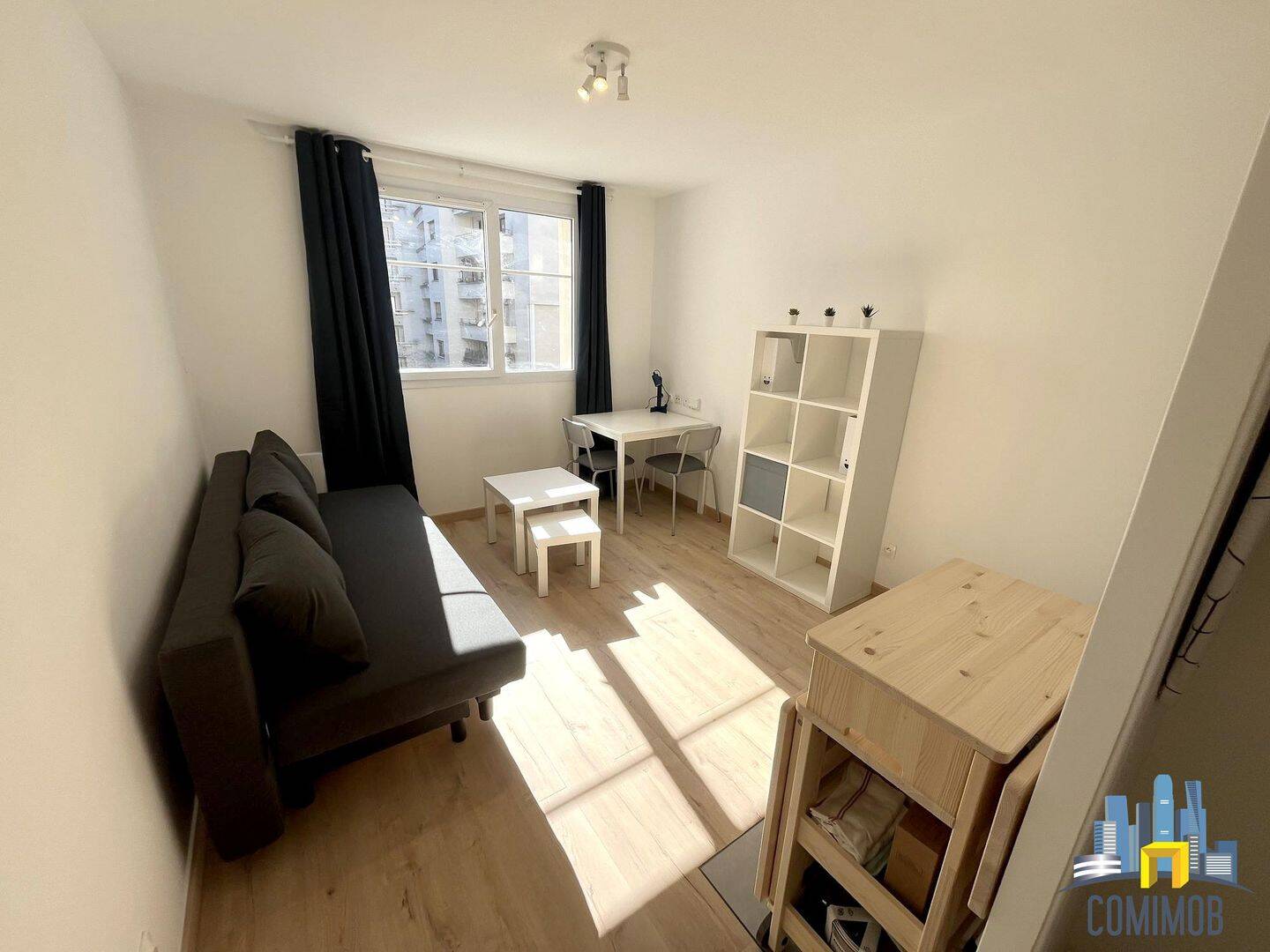 Appartement 1 pièce 18 m² · à Courbevoie · 18,3 m² · 860 €/mois