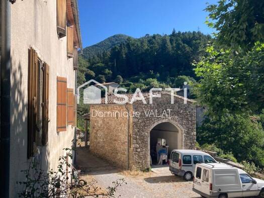 Mas à vendre 750 000 € 16 pièces 11 chambres 457 m² 24 761 m² de terrain Soudorgues 30460