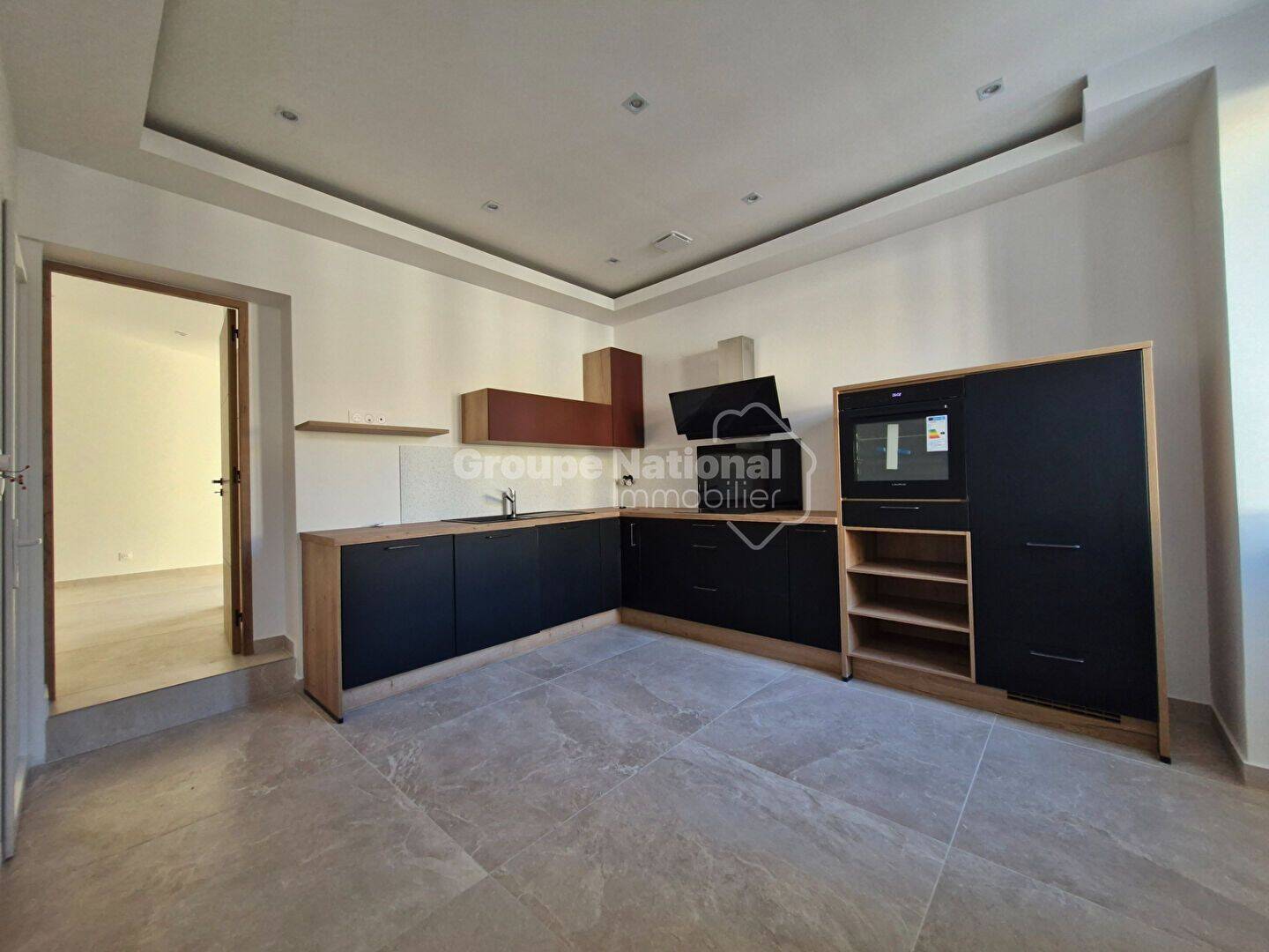 Appartement 2 pièces 33 m² · à Miramas · 32,6 m² · 740 €