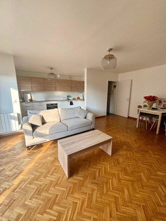 Appartement 3 pièces 72 m² · à Annemasse · 72 m² · 285 000 €