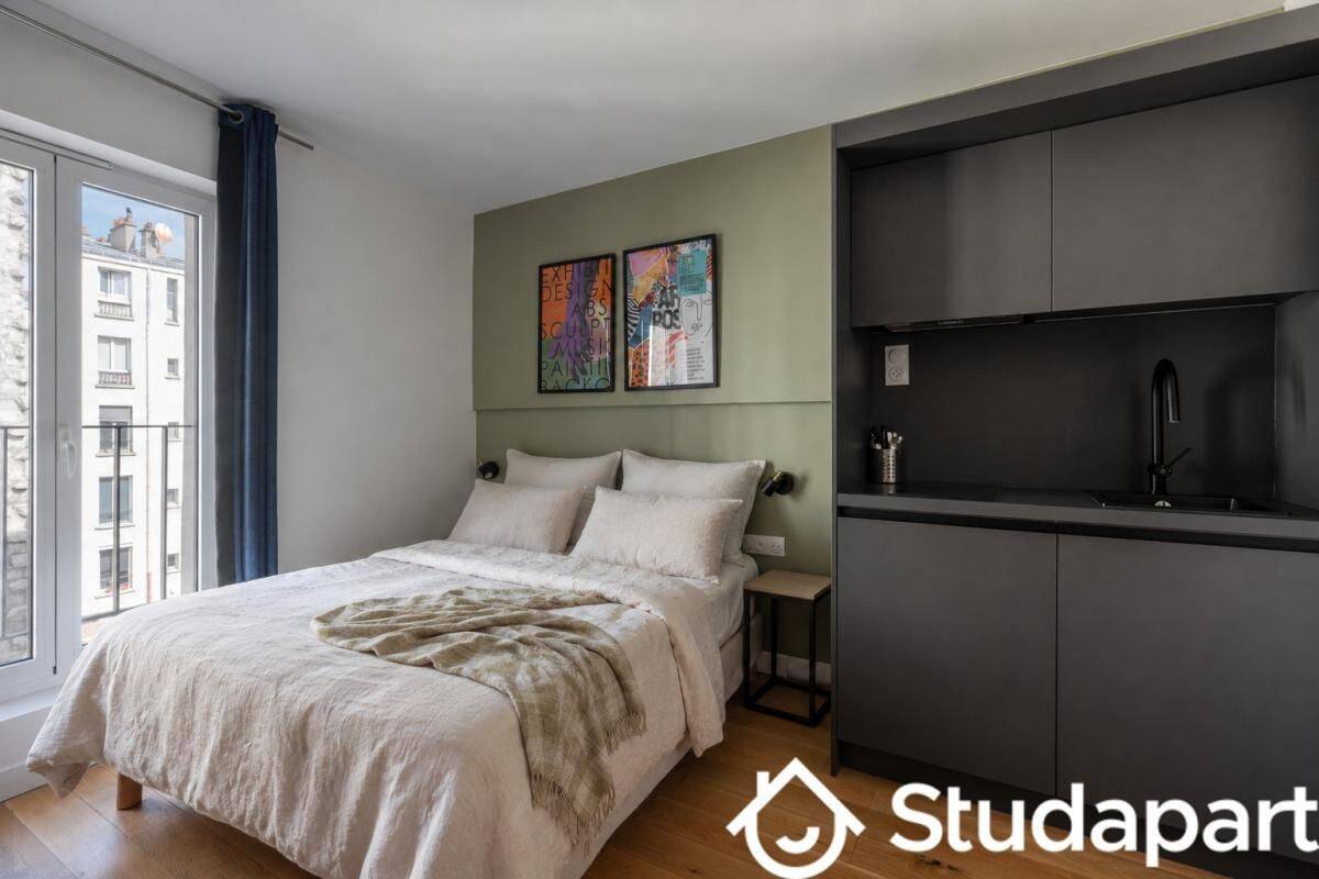 Appartement 1 pièce 15 m² · à Paris 18ème Arrondissement · 15 m² · 1 200 €/mois