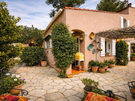 Maison à vendre 555 000 € 4 pièces 3 chambres 136 m² 905 m² de terrain Marseille 11ème arrondissement 13011