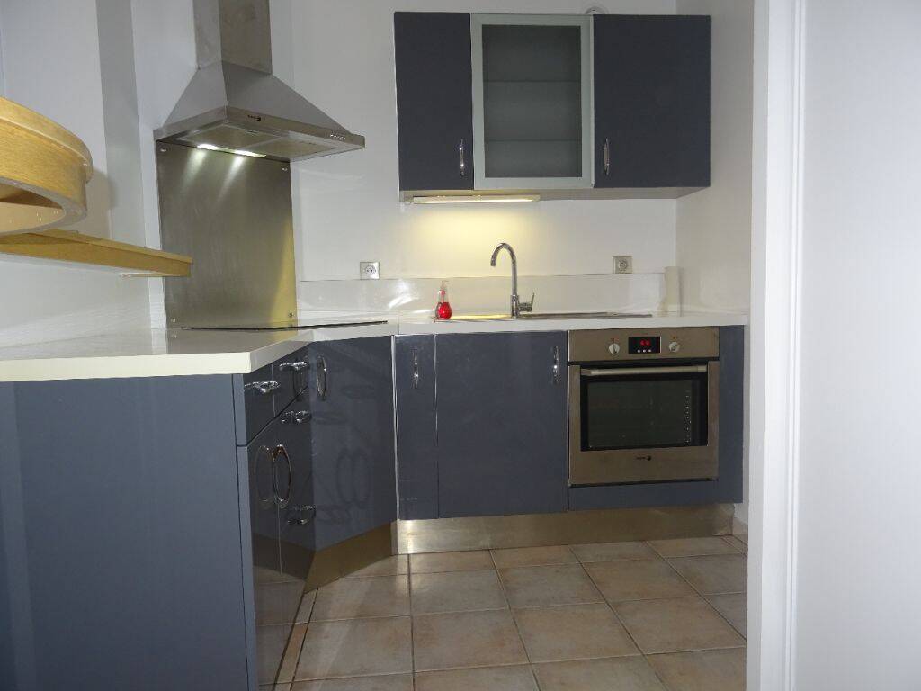 Appartement 2 pièces 30 m² · à Auneau-Bleury-Saint-Symphorien · 30 m² · 590 €