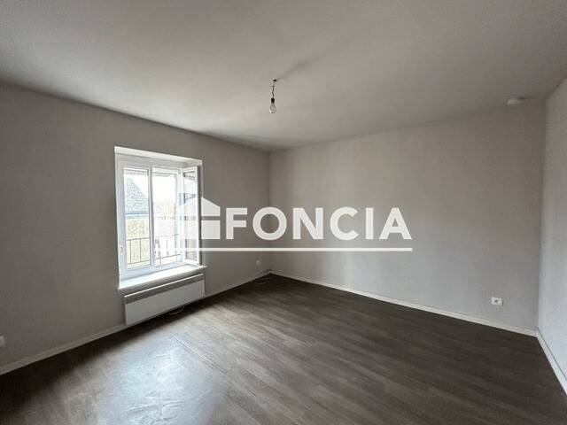 Appartement 1 pièce 23 m² · à Charleville-Mézières · 23,4 m² · 310 €