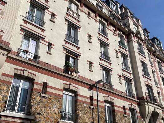 Appartement à vendre 273 000 € 2 pièces 1 chambre 45,7 m² Étage 4/6 Haut Pantin-Charles Auray Pantin 93500