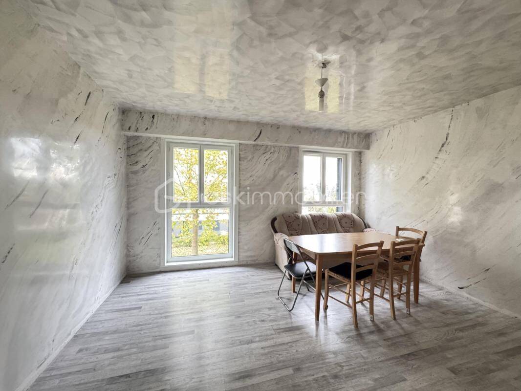 Appartement 3 pièces 61 m² · à Saint-Jean-de-la-Ruelle · 61,3 m² · 109 000 €