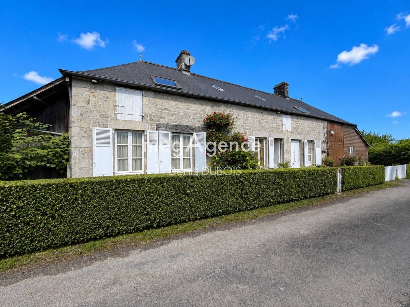 Maison 5 pièces 138 m² · à Carrouges · 138 m² · 138 200 €