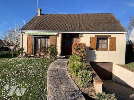 Maison à vendre 211 500 € 4 pièces 3 chambres 105 m² 815 m² de terrain Puiseaux 45390