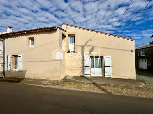 Maison à vendre 155 000 € 5 pièces 2 chambres 120 m² 1 021 m² de terrain Moutiers-sur-le-Lay 85320