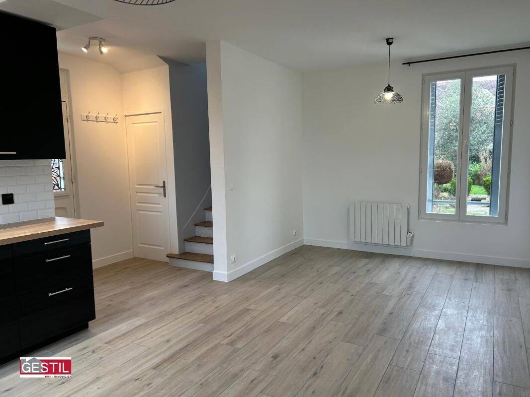 Maison 4 pièces 77 m² · à Pontoise · 77 m² · 1 600 €