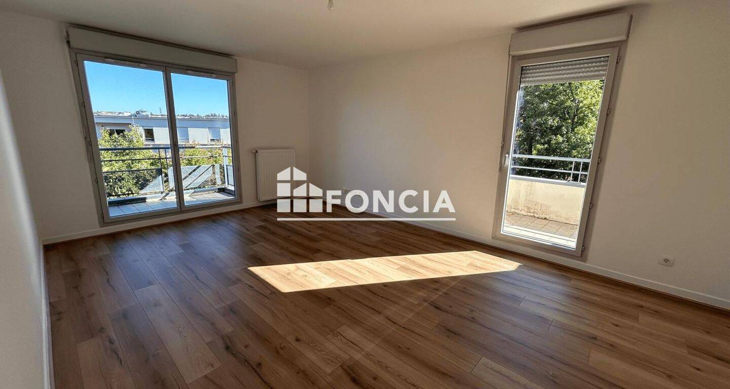 Appartement 3 pièces 67 m² · à Grigny-sur-Rhône · 66,6 m² · 869 €/mois