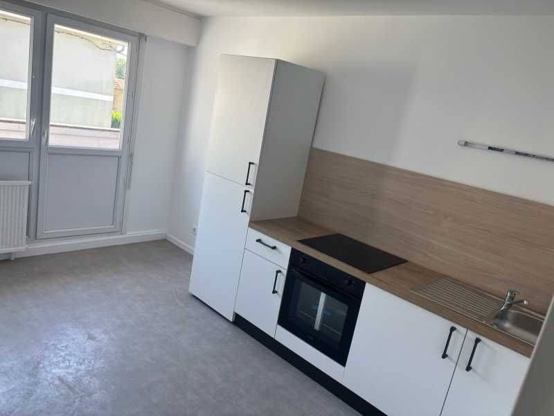 Appartement 4 pièces 78 m² · à L'Isle-sur-le-Doubs · 78 m² · 66 000 €
