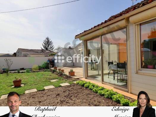 Maison de ville à vendre 233 000 € 7 pièces 5 chambres 150 m² 432 m² de terrain Marsais 17700