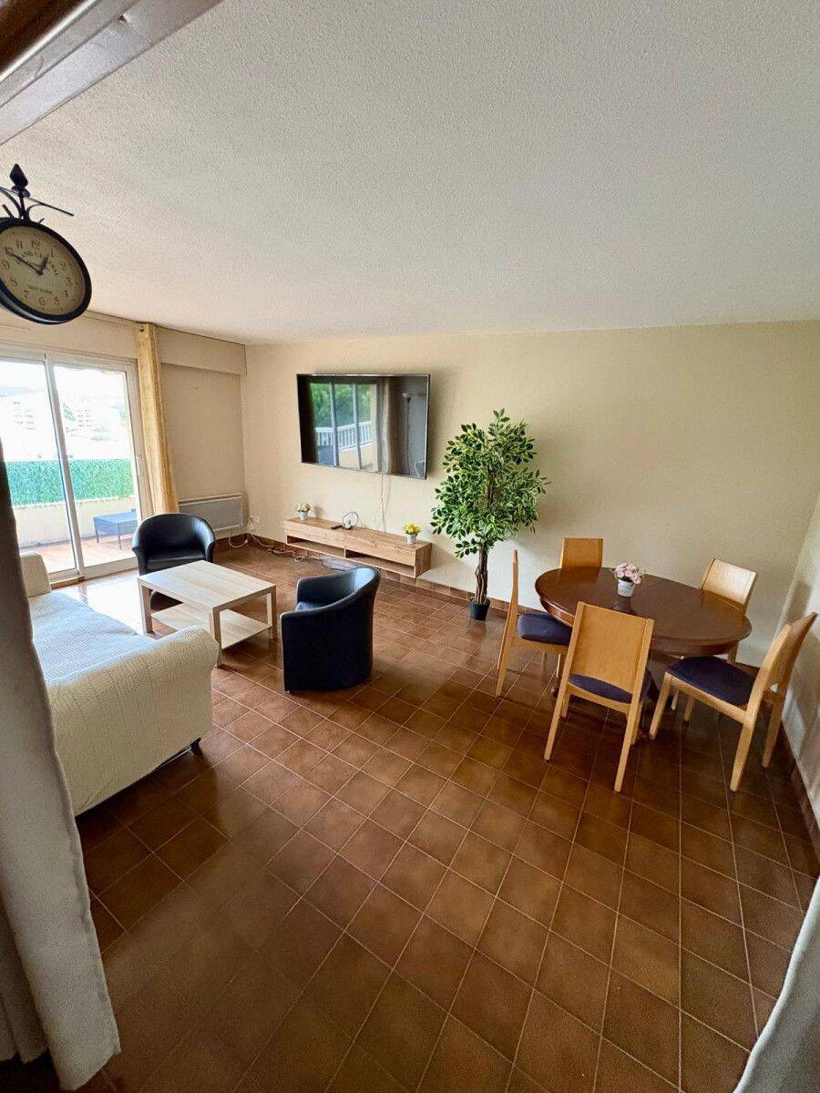 Appartement 3 pièces 63 m² · à Fréjus · 63 m² · 980 €