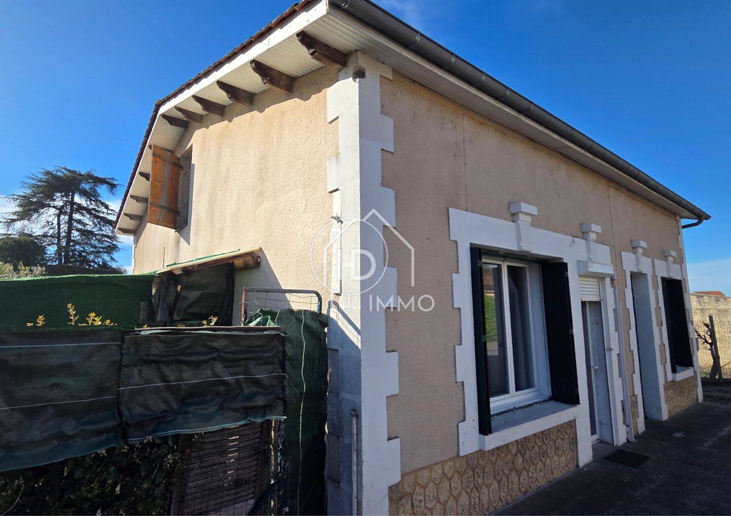 Maison 3 pièces 77 m² · à Montpon-Ménestérol · 77,2 m² · 134 000 €