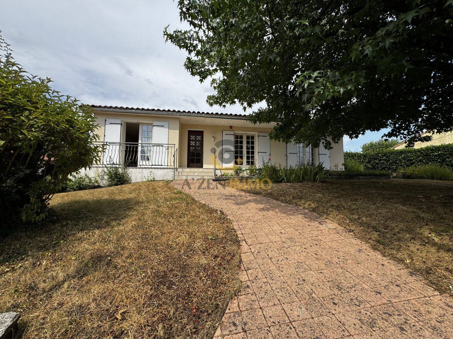 Maison 7 pièces 156 m² · à Secondigny · 156 m² · 183 750 €