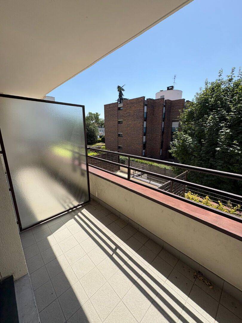 Appartement 1 pièce 24 m² · à Montmorency · 23,8 m² · 774 €