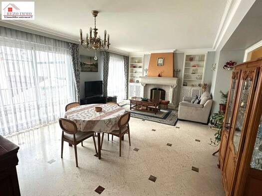 Appartement à vendre 364 000 € 3 pièces 2 chambres 80 m² Étage 2/3 Aubervilliers 93300