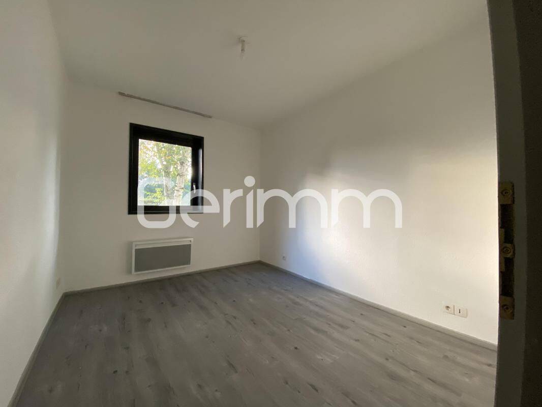 Appartement 3 pièces 66 m² · à Gières · 66 m² · 742 €