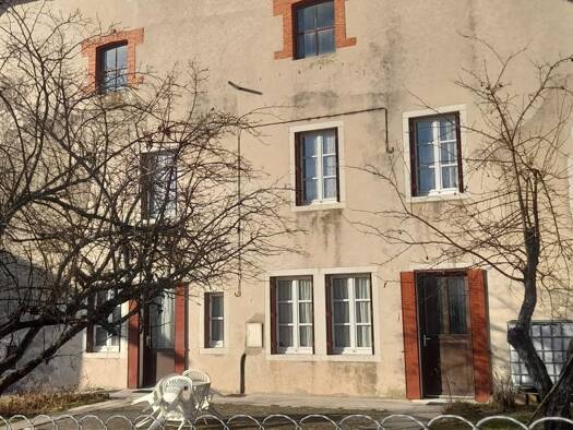 Maison à vendre 239 500 € 5 pièces 4 chambres 190 m² 546 m² de terrain Hauteville-Lompnes 01110