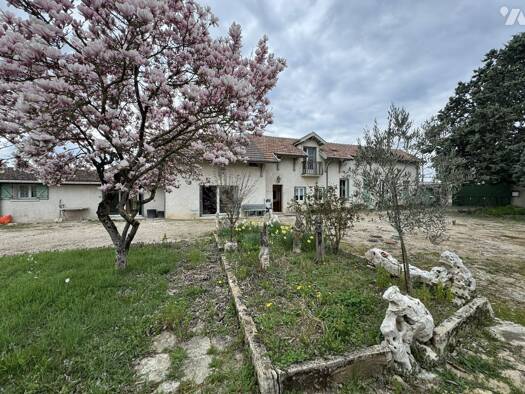 Maison à vendre 269 000 € 5 pièces 3 chambres 131 m² 1 940 m² de terrain Beaune 21200