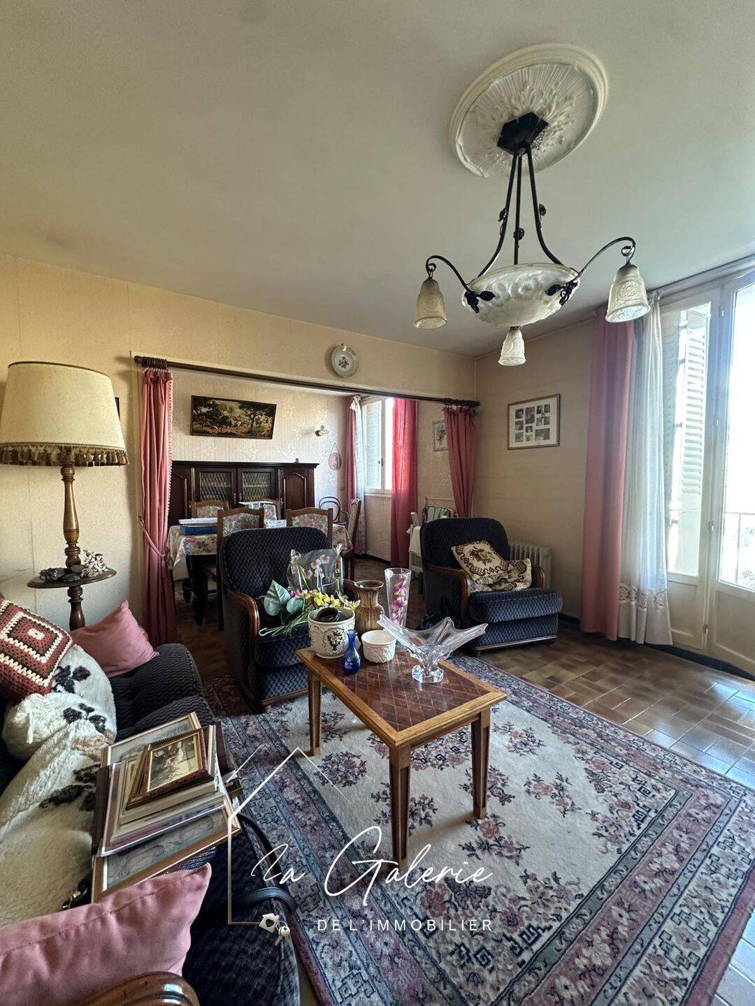 Appartement 4 pièces 73 m² · à Le Pont-de-Claix · 72,7 m² · 94 000 €