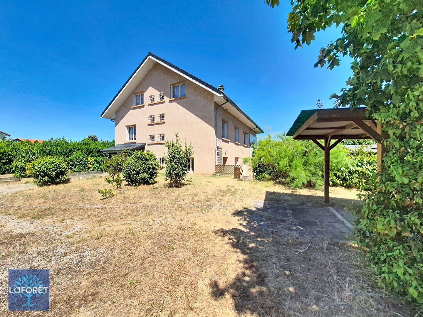 Maison 8 pièces 240 m² · à Millery · 240 m² · 495 000 €