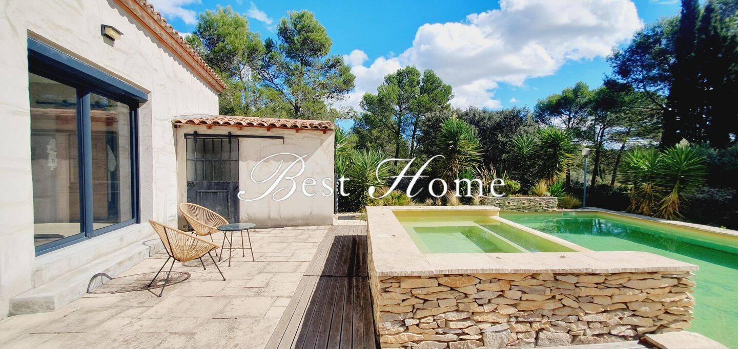 Maison 5 pièces 182 m² · à Nîmes · 182 m² · 625 000 €