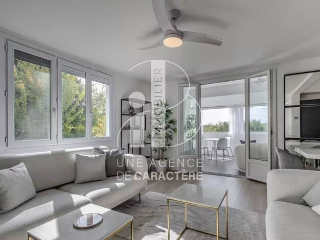 Appartement à vendre 320 000 € 5 pièces 3 chambres 96,6 m² RDC Fontainebleau 77300