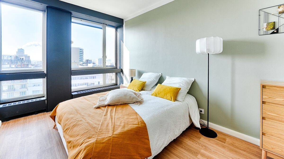 1 pièce 14 m² · à Paris 15ème Arrondissement · 14 m² · 1 200 €/mois