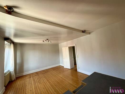 Appartement à vendre 80 000 € 4 pièces 2 chambres 70 m² Étage 2/3 Forêt du Salbert Belfort 90000