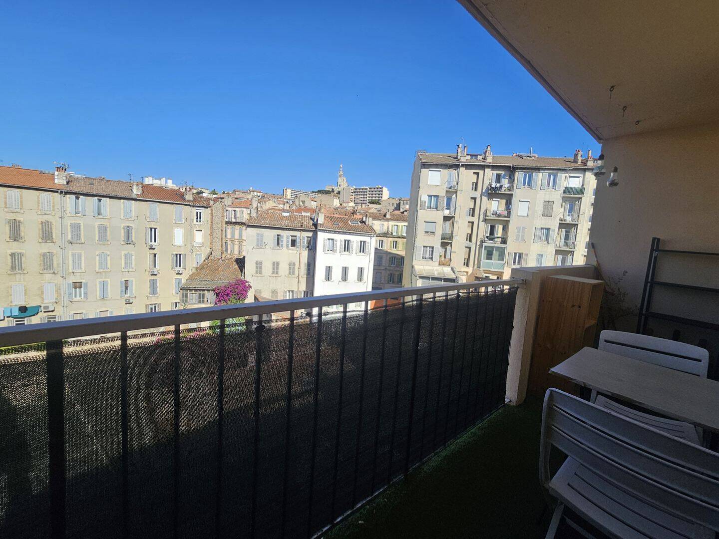 Appartement 1 pièce 32 m² · à Marseille 7ème Arrondissement · 31,8 m² · 890 €