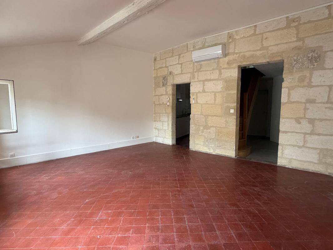 Appartement 3 pièces · à Beaucaire · 790 €/mois