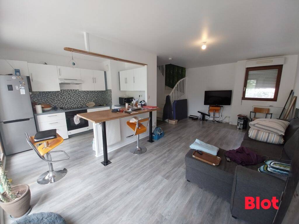 Appartement 4 pièces 80 m² · à Saint-Jacques-de-la-Lande · 80 m² · 241 500 €