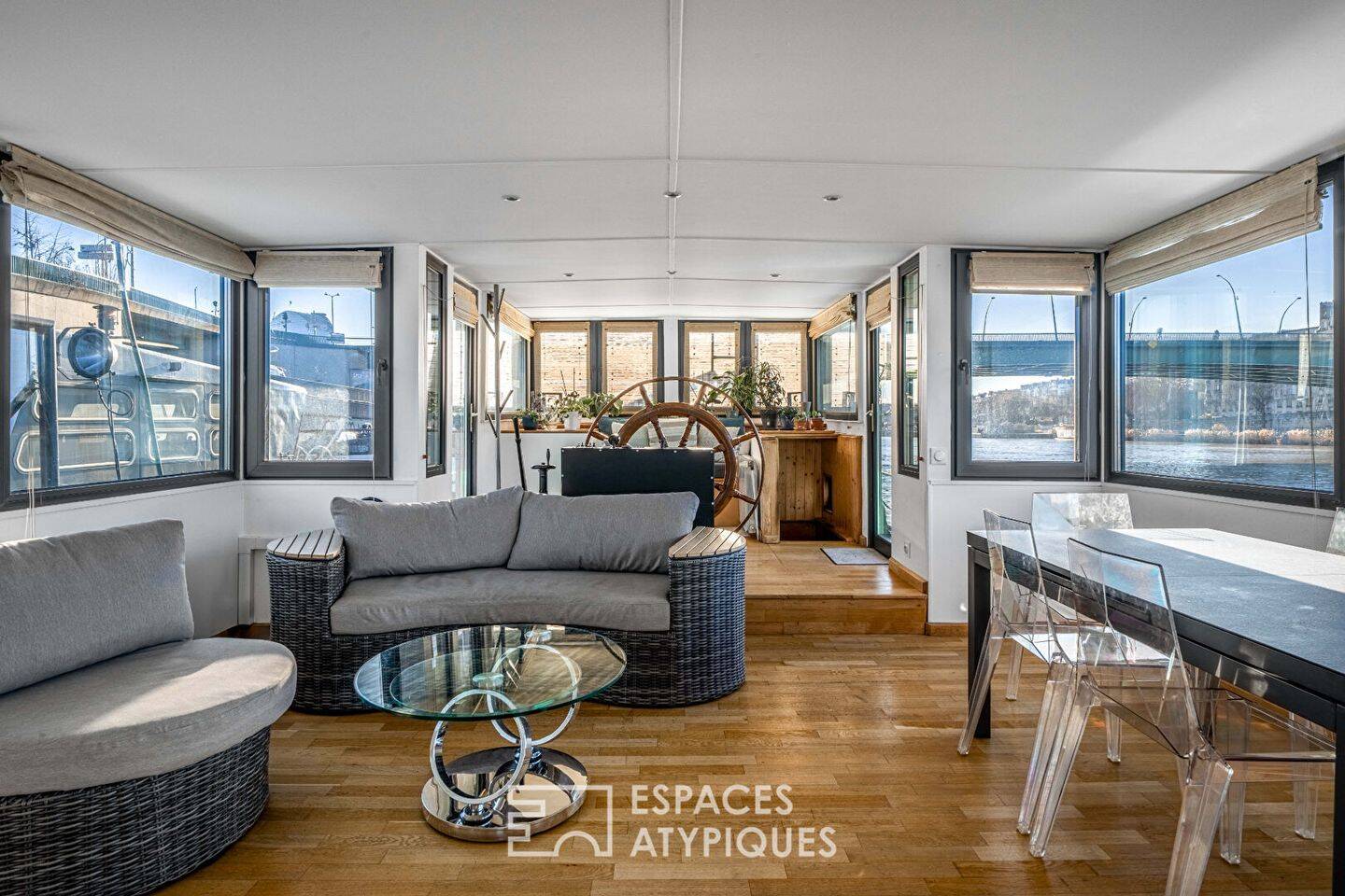 7 pièces 175 m² · à Paris 15ème Arrondissement · 175 m² · 880 000 €