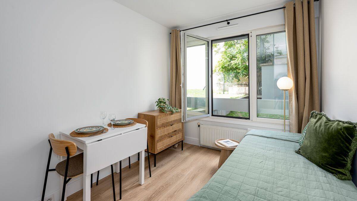 Appartement 1 pièce 13 m² · à Paris 15ème Arrondissement · 13 m² · 1 400 €