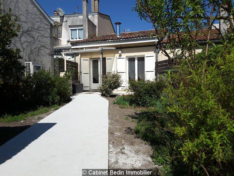 Maison 3 pièces 66 m² · à Saint-Médard-en-Jalles · 65,7 m² · 944 €