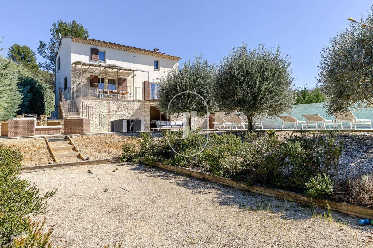 Maison 126 m² · à Apt · 126 m² · 770 000 €