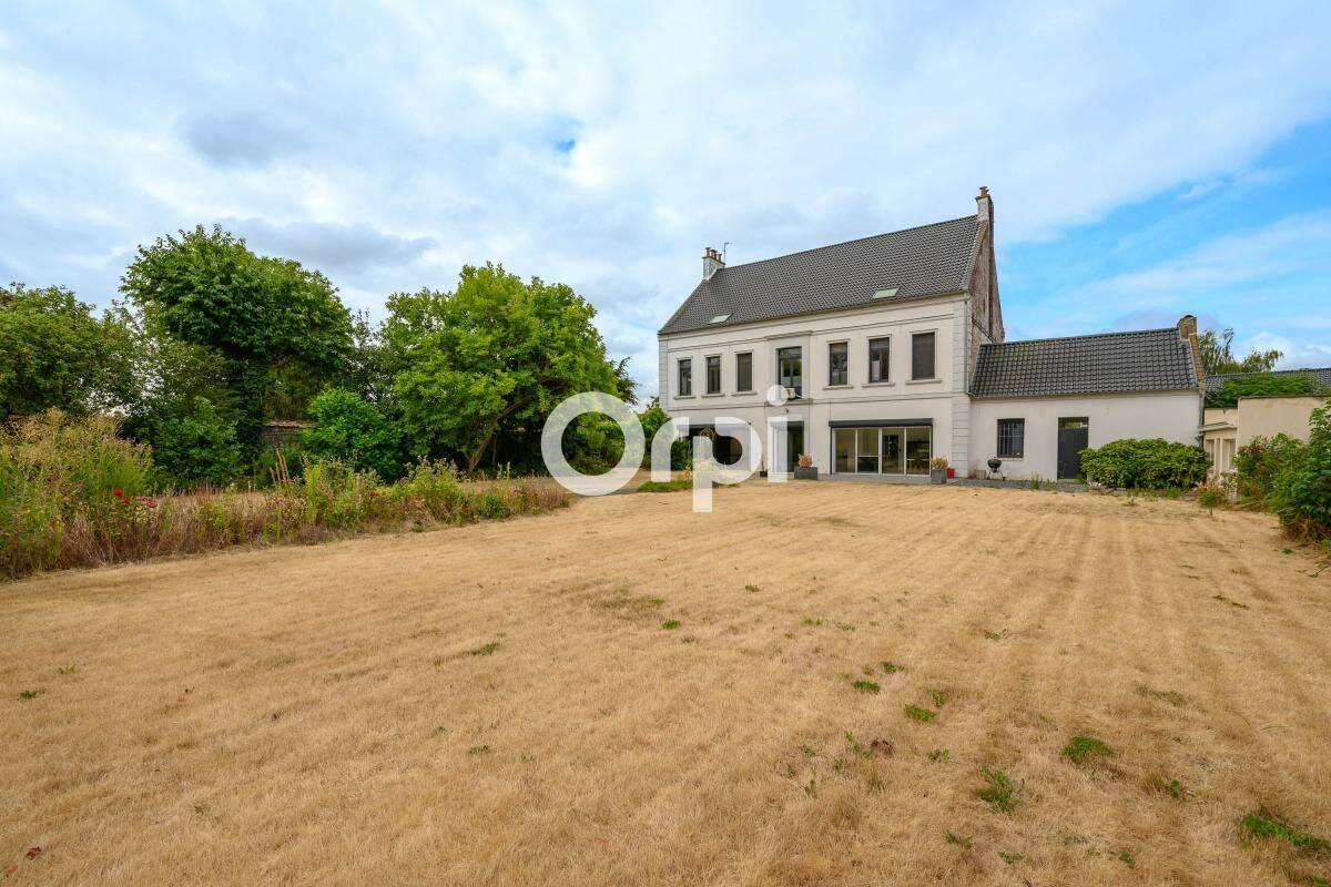 Maison 8 pièces 331 m² · à Douai · 331 m² · 649 890 €