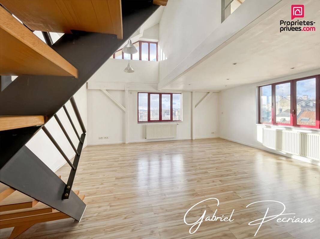 Appartement 5 pièces 96 m² · à Sainte-Savine · 96 m² · 185 000 €