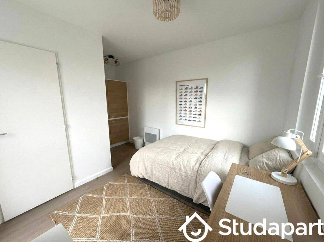 1 pièce 14 m² · à Saint-Michel · 14 m² · 488 €